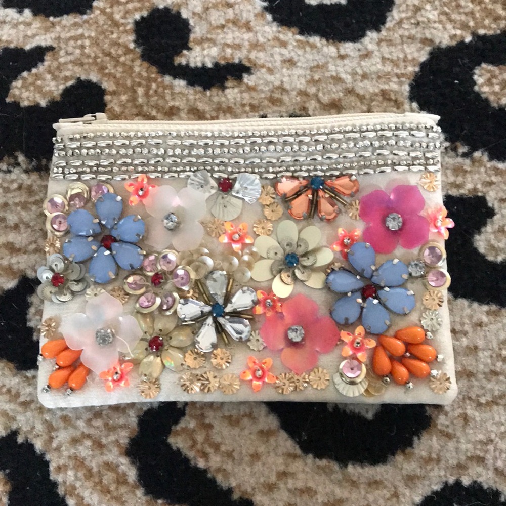 Beaded coin purse